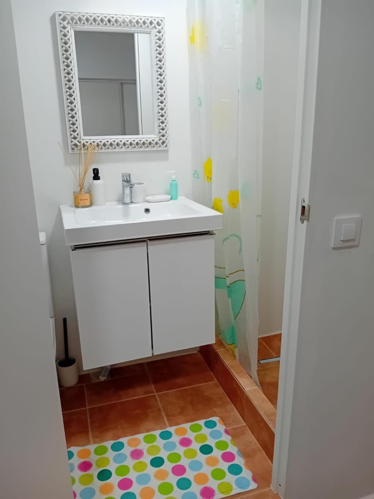 Апартаменти Alquilo Mini Departamento Сан-Бой-да-Любрагат Екстер'єр фото